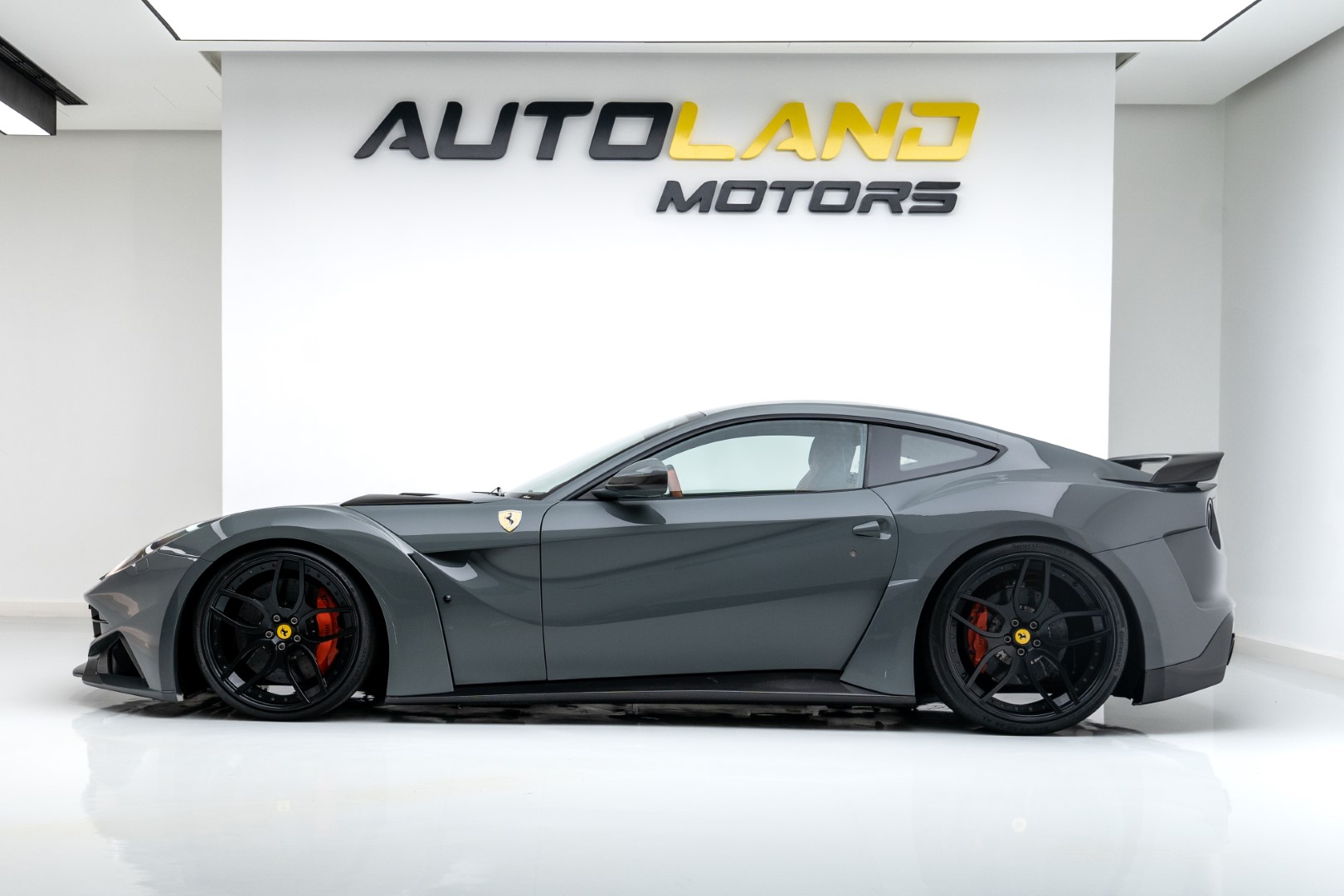 2015 FERRARI F12 NOVITEC N LARGO. ORIGINAL NOVITEC. GCC.